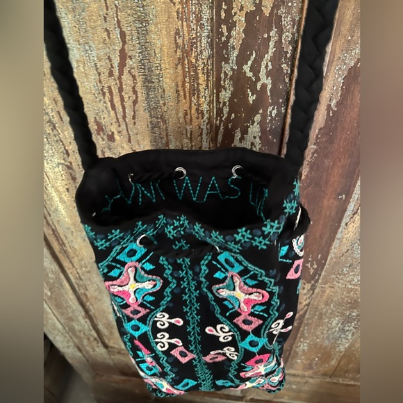 Johnny Was Handbag - Picture 6 of 9